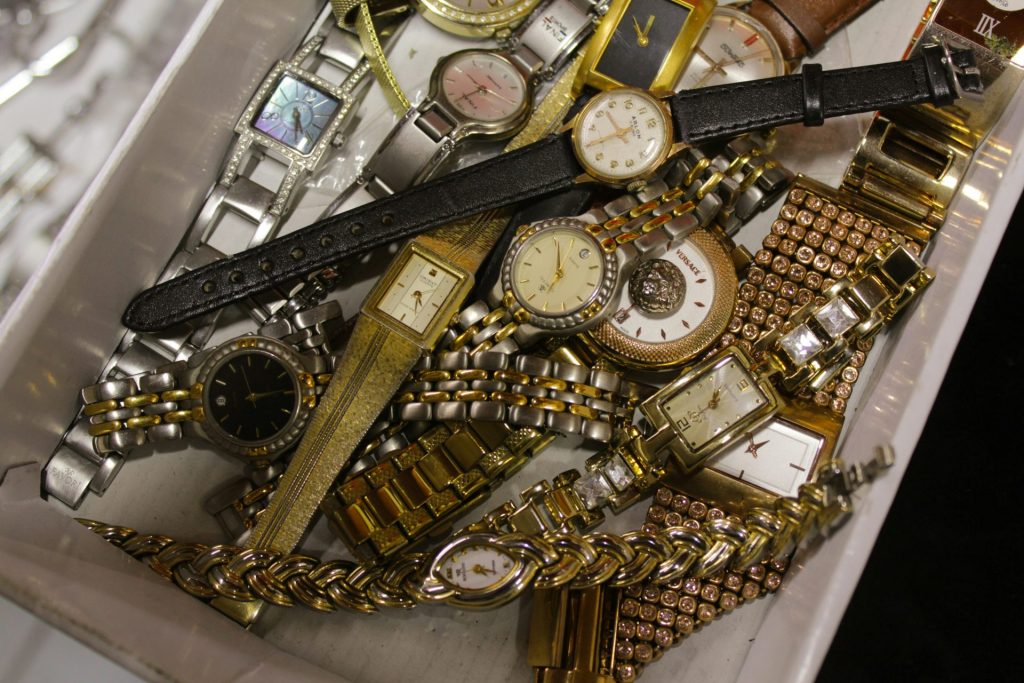 A heap of various watches.